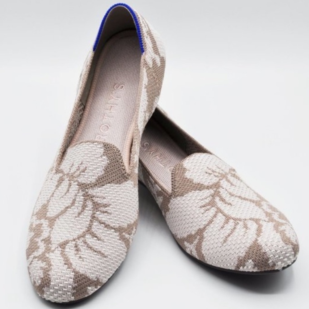 NWOT Rothy's Petal Grey Pink Floral Round Toe Flats Loafers, size 8